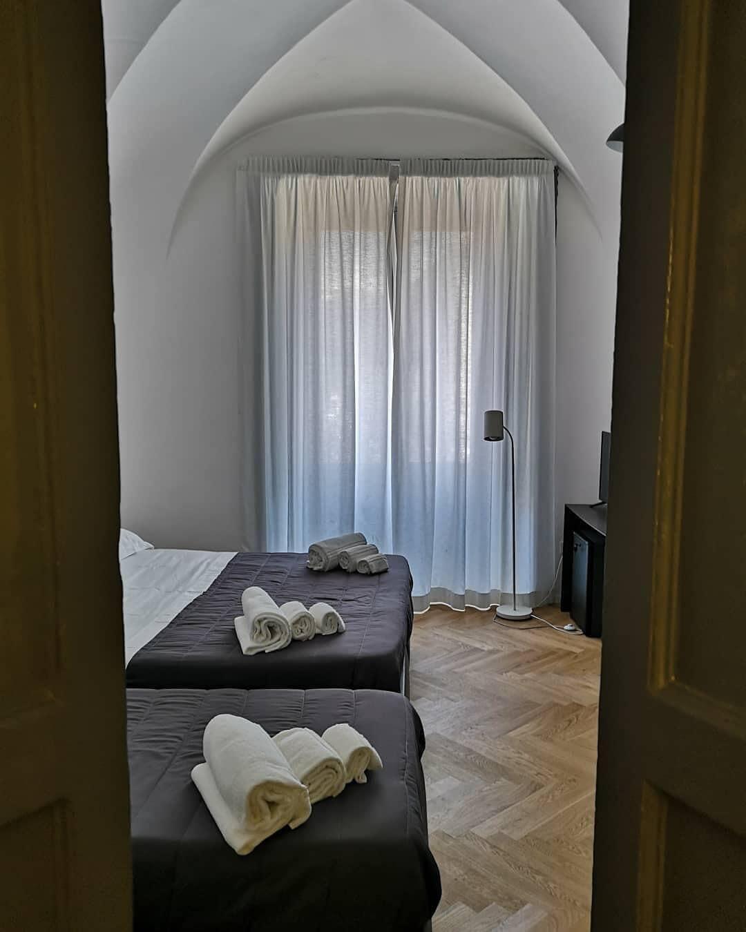 Отель Agatha Cosy Катания Экстерьер фото
