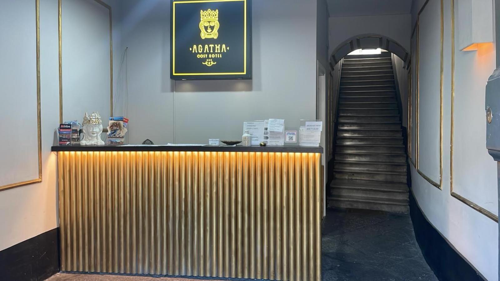 Отель Agatha Cosy Катания Экстерьер фото